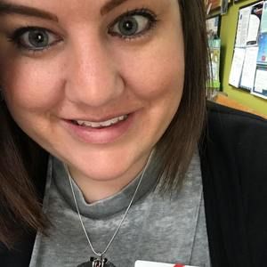 Meet your Posher, Michaela